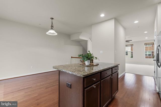 7707 LONGBOTTOM RD, Elkridge, MD 21075