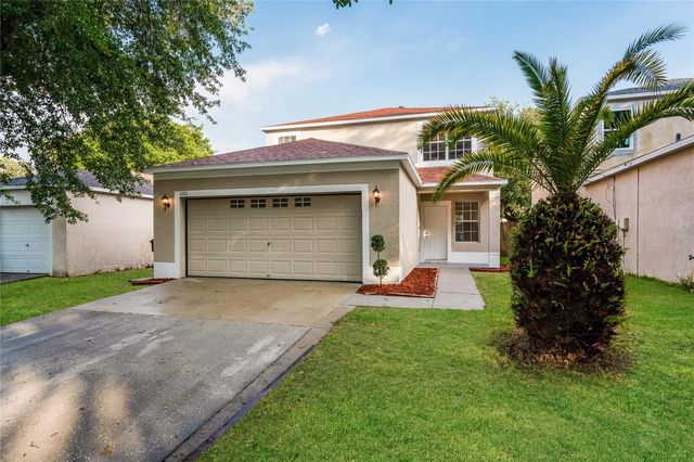 1011 LAKE SHORE RANCH DRIVE, Seffner, FL 33584