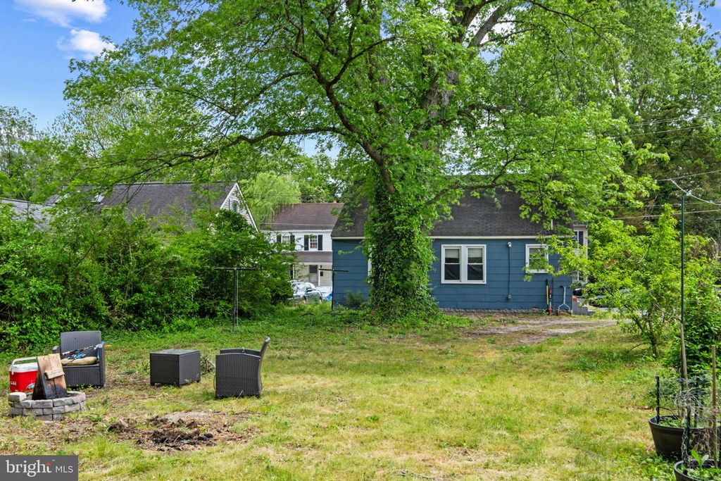 Image 24 of property listing at 728 JACKSON ST, Salisbury, MD 21804