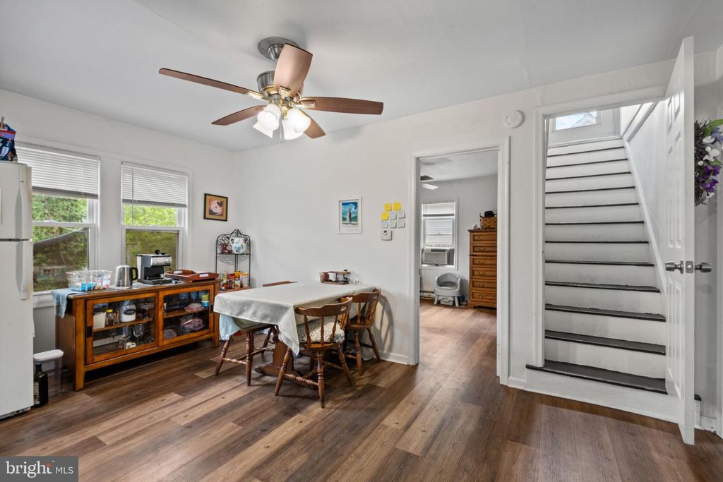 Image 8 of property listing at 728 JACKSON ST, Salisbury, MD 21804