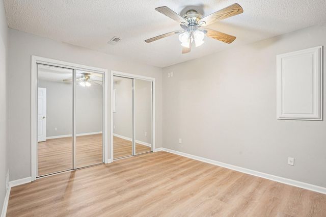 16176 Hawthorn Path, Lakeville, MN 55044