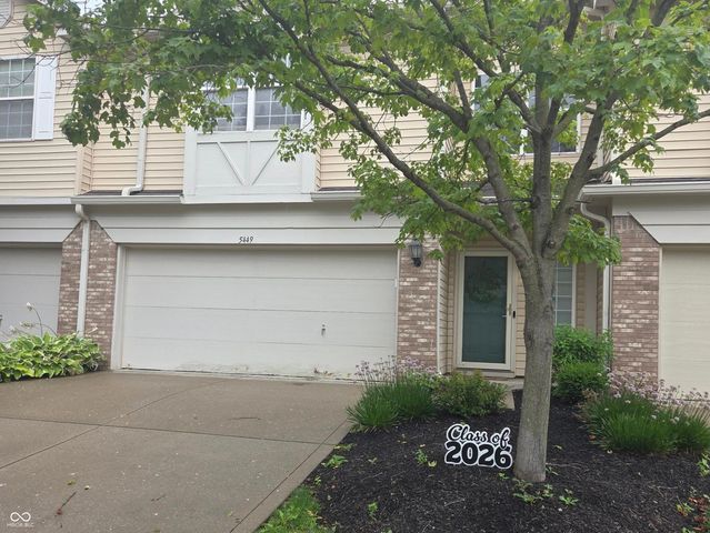5449 Nighthawk Drive, Indianapolis, IN 46254