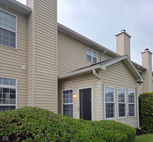 5449 Nighthawk Drive, Indianapolis, IN 46254
