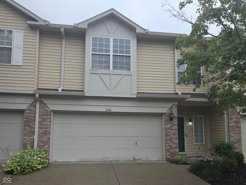 5449 Nighthawk Drive, Indianapolis, IN 46254