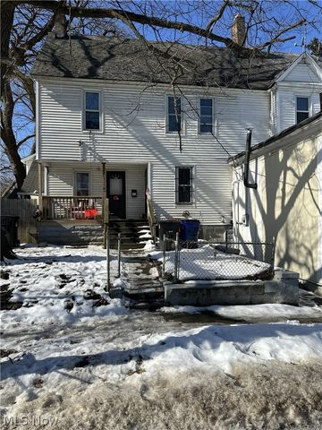 8701 Lake Avenue, Cleveland, OH 44102