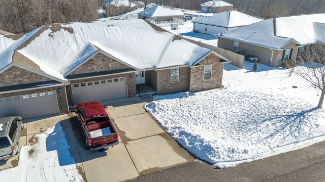 49 Fellowship Lane, Blue Eye, MO 65611