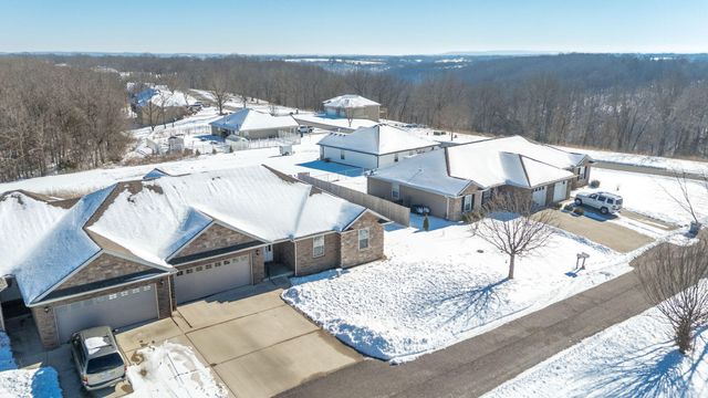 49 Fellowship Lane, Blue Eye, MO 65611
