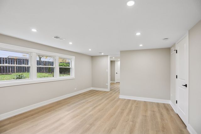 528 E 191st Place, Glenwood, IL 60425