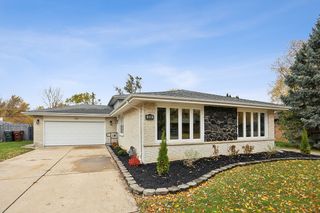 528 E 191st Place, Glenwood, IL 60425