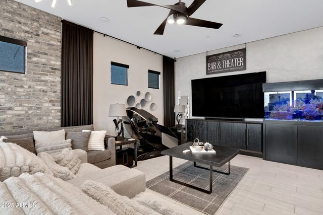 226 E Markwood Drive, Chandler, AZ 85286