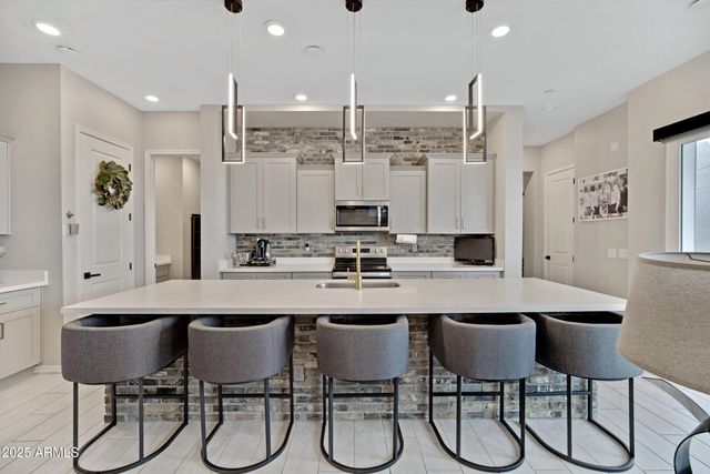 226 E Markwood Drive, Chandler, AZ 85286