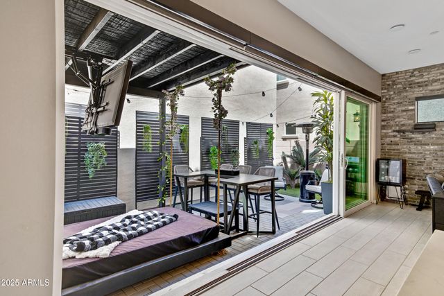 226 E Markwood Drive, Chandler, AZ 85286