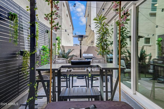 226 E Markwood Drive, Chandler, AZ 85286