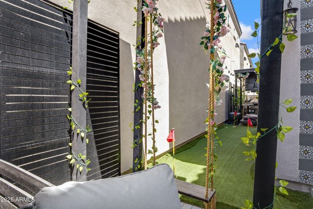 226 E Markwood Drive, Chandler, AZ 85286