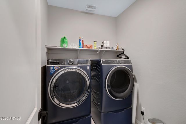 226 E Markwood Drive, Chandler, AZ 85286