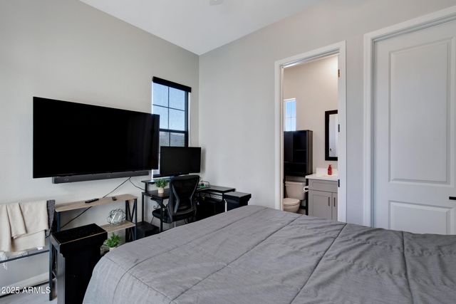 226 E Markwood Drive, Chandler, AZ 85286