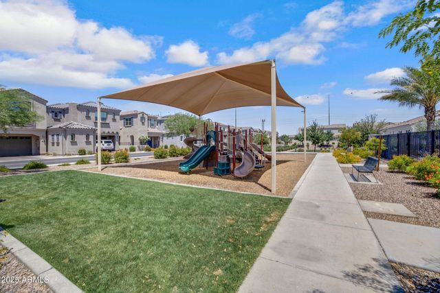 226 E Markwood Drive, Chandler, AZ 85286