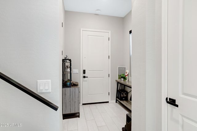 226 E Markwood Drive, Chandler, AZ 85286