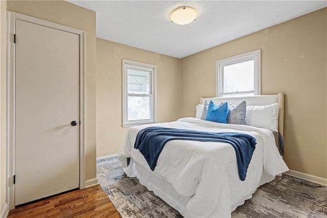 2208 W 48 Street, Westwood, KS 66205