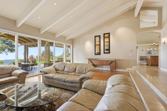 350 Corralitos Ridge Road, Watsonville, CA 95076