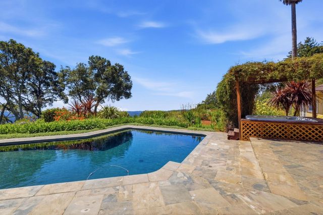 350 Corralitos Ridge Road, Watsonville, CA 95076