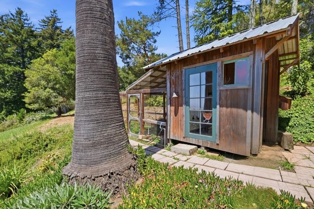 350 Corralitos Ridge Road, Watsonville, CA 95076