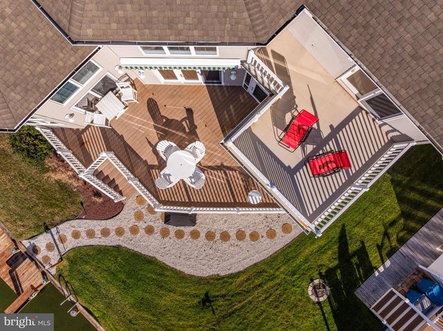 8 LESLIE MEWS, Berlin, MD 21811