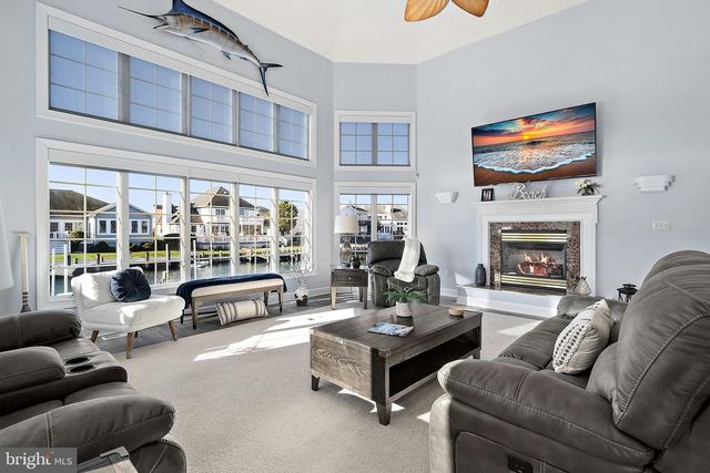 8 LESLIE MEWS, Berlin, MD 21811