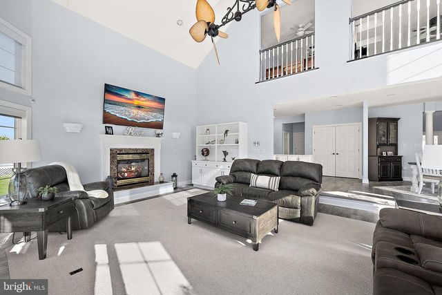 8 LESLIE MEWS, Berlin, MD 21811