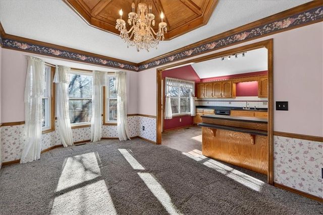 205 W Laredo Trail, Raymore, MO 64083