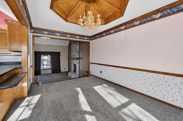 205 W Laredo Trail, Raymore, MO 64083