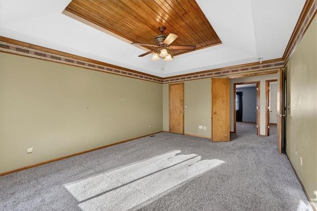 205 W Laredo Trail, Raymore, MO 64083