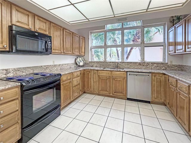 1630 ROYAL PALM DRIVE S A, St Petersburg, FL 33707