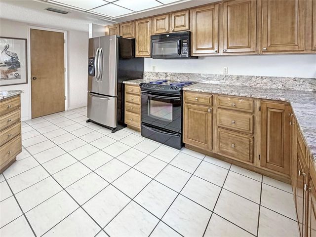 1630 ROYAL PALM DRIVE S A, St Petersburg, FL 33707