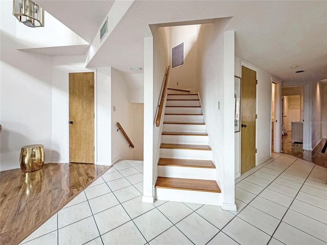 1630 ROYAL PALM DRIVE S A, St Petersburg, FL 33707