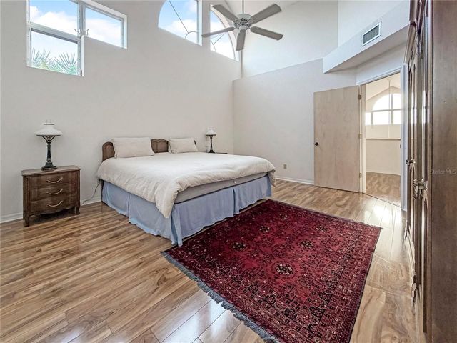 1630 ROYAL PALM DRIVE S A, St Petersburg, FL 33707