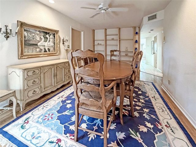 1630 ROYAL PALM DRIVE S A, St Petersburg, FL 33707