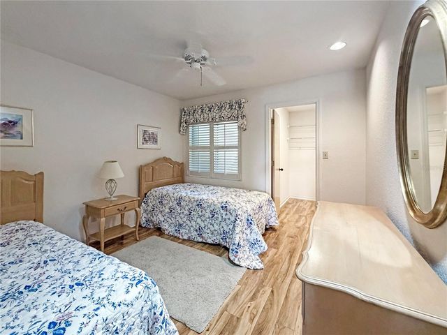 1630 ROYAL PALM DRIVE S A, St Petersburg, FL 33707