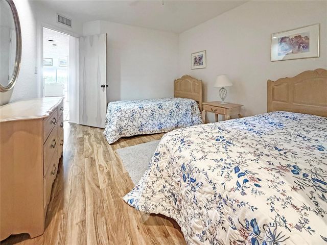 1630 ROYAL PALM DRIVE S A, St Petersburg, FL 33707