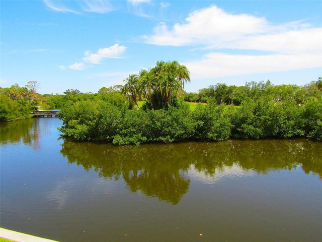 1630 ROYAL PALM DRIVE S A, St Petersburg, FL 33707