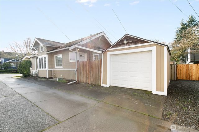 1713 S 11th Street, Tacoma, WA 98405