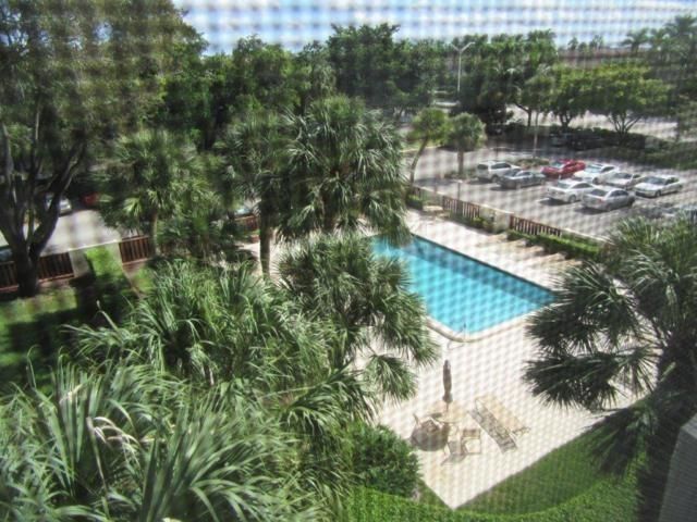 10777 W Sample Rd 418, Coral Springs, FL 33065