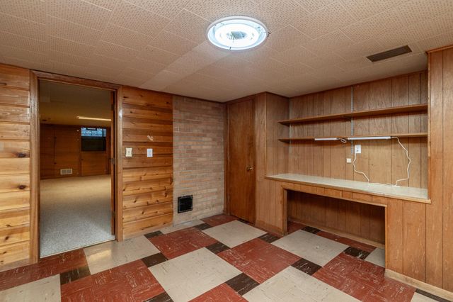 7609 Thomas Avenue S, Richfield, MN 55423