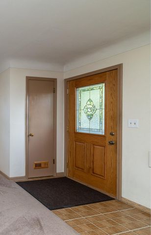 7609 Thomas Avenue S, Richfield, MN 55423