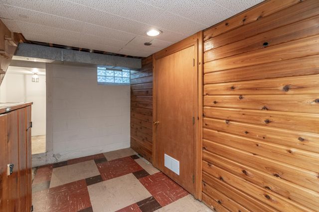 7609 Thomas Avenue S, Richfield, MN 55423