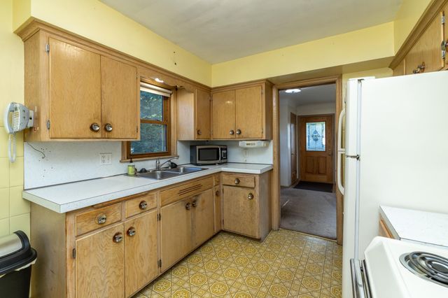 7609 Thomas Avenue S, Richfield, MN 55423