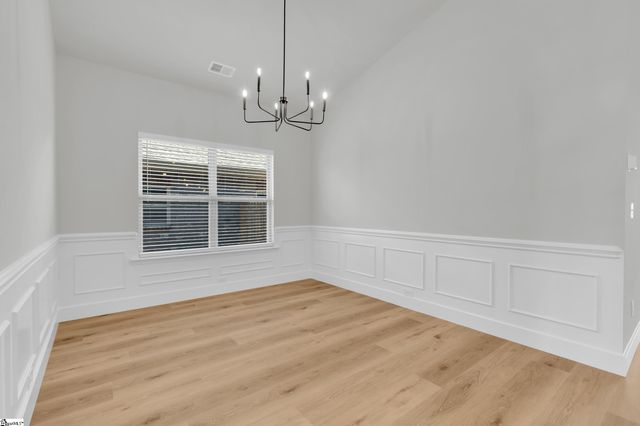 624 Lombard Drive, Boiling Springs, SC 29316