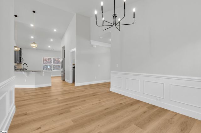 624 Lombard Drive, Boiling Springs, SC 29316