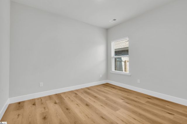 624 Lombard Drive, Boiling Springs, SC 29316