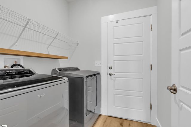 624 Lombard Drive, Boiling Springs, SC 29316